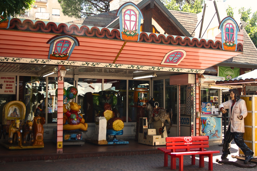 Oasipark_Kiddie_Rides.jpg